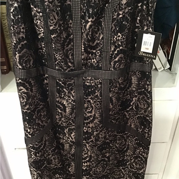 BRIANNA woman’s Black and Mauve lace and sequined dress - Picture 4 of 10